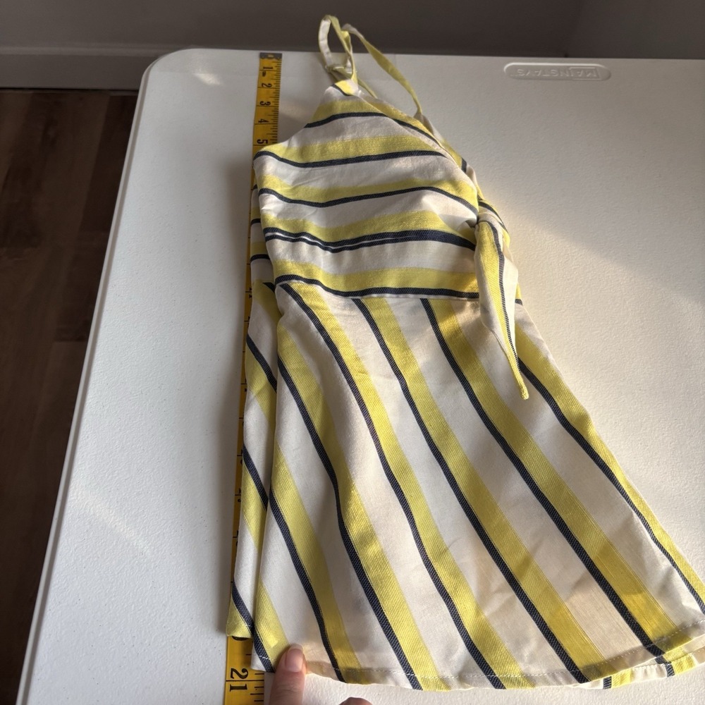 cupcakes and cashmere Women's Kerria Babydoll Top Size XS Yellow Stripe Coastal - Picture 10 of 10